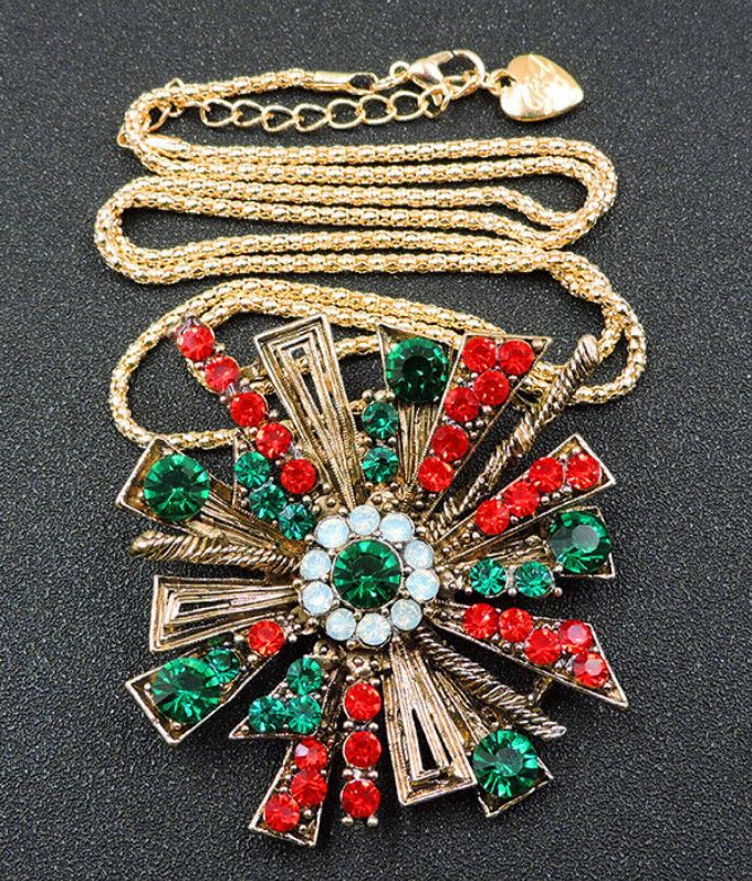 Bross kitűző BNY18 - Piros fehér zöld medál nyaklánccal 60mm