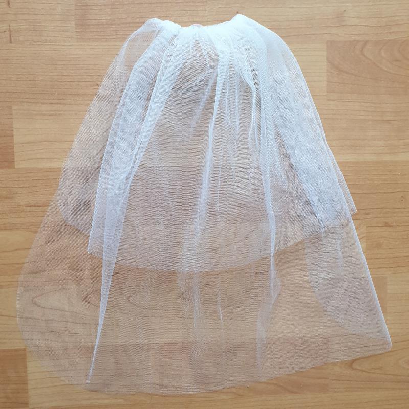 FTY61 - 2 rétegű szegetlen Ekrü MINI menyasszonyi fátyol 30-50x50cm