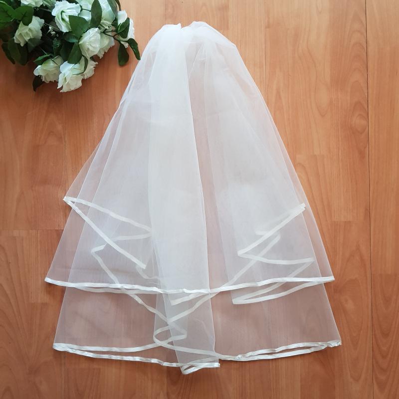 FTY78 - 2 rétegű szatén szélű Ekrü menyasszonyi fátyol 50-70x150cm