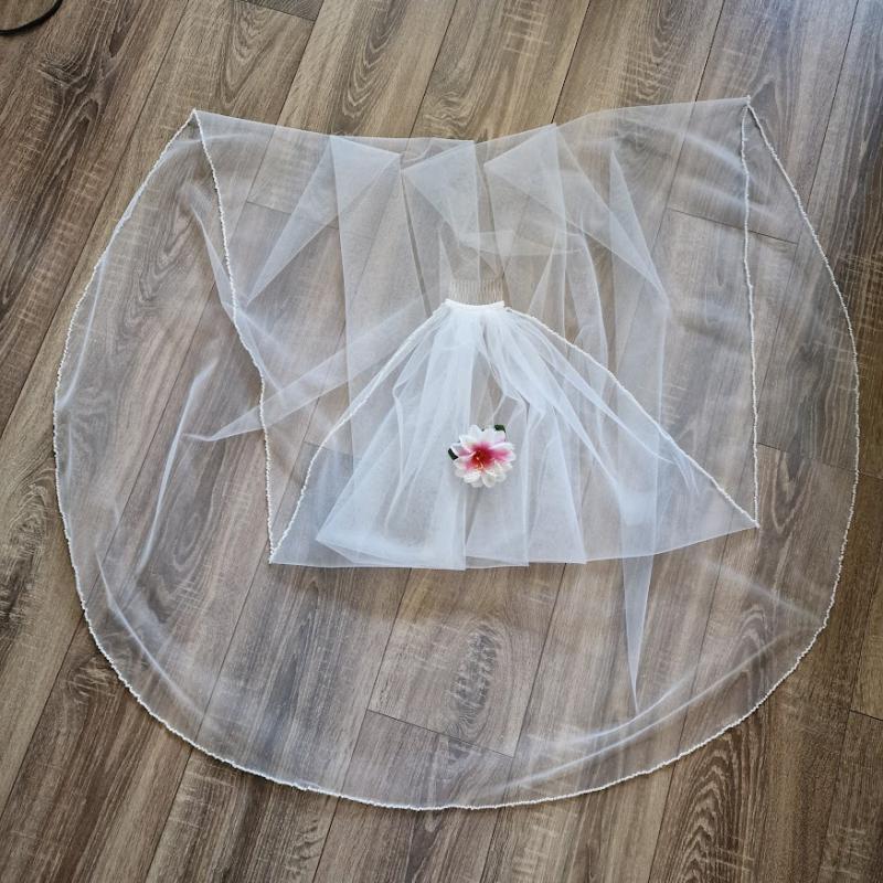 FTY136 - 1 rétegű GYÖNGYÖS szélű ekrü menyasszonyi fátyol 200x150cm