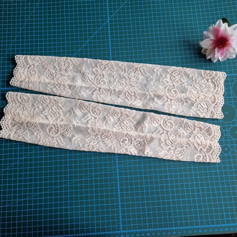 ESKÜVŐ KTY18B - 45cm-es bézs csipke menyasszonyi kesztyű operába bálba