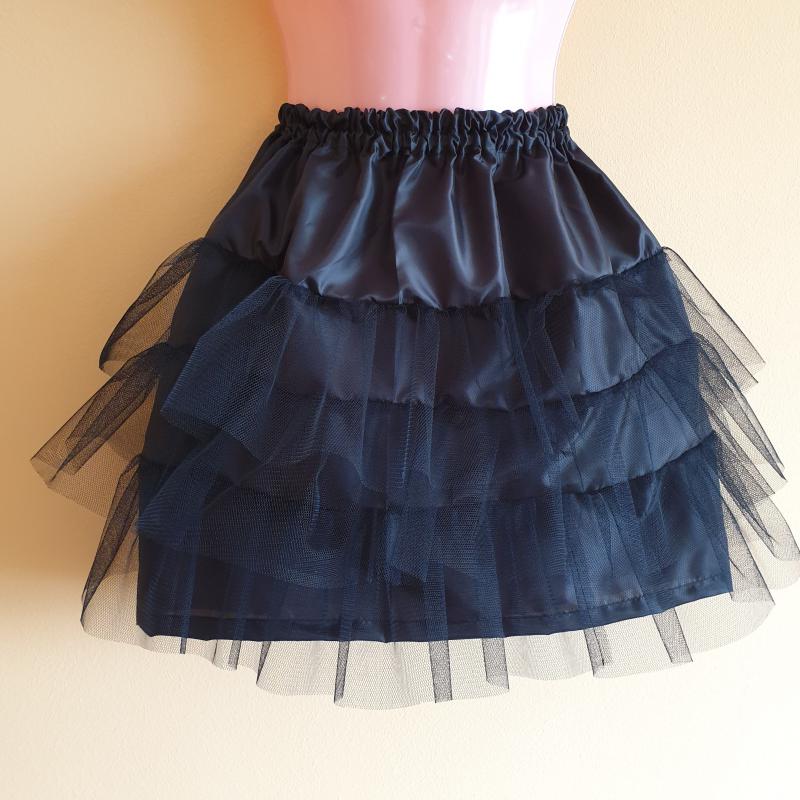 ESKÜVŐ ASZ07 - 3 fodros méretre készített szatén alsószoknya