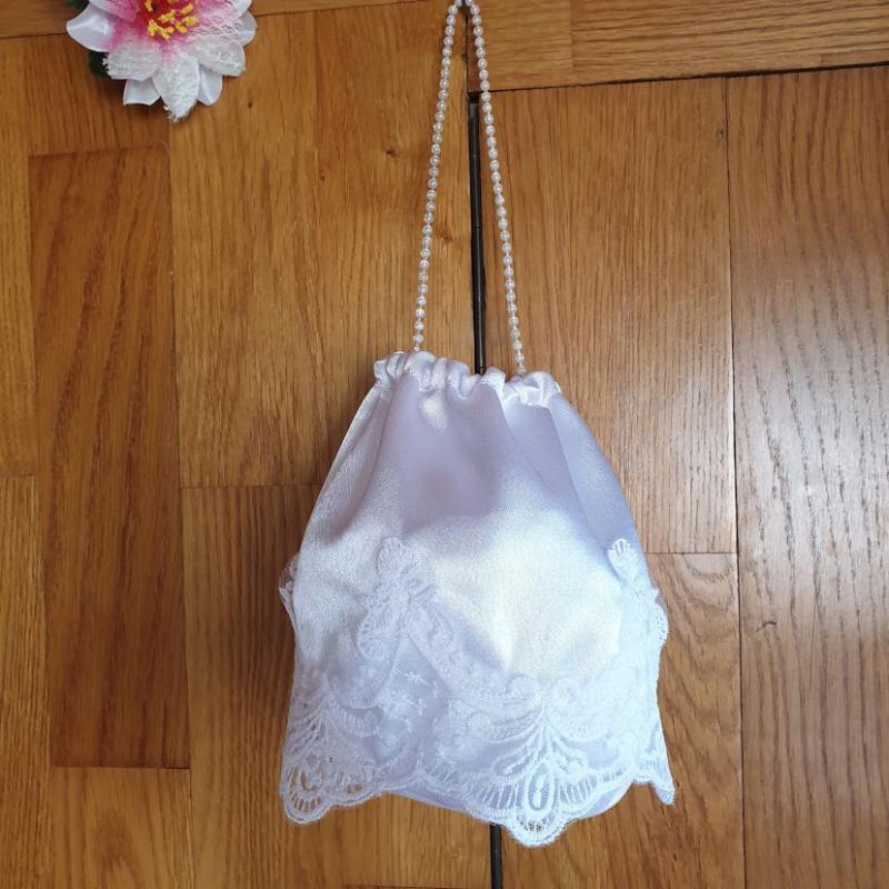 ESKÜVŐ MSZ02 - Menyasszonyi szütyő tatyó 8cm-es csipkés fehér szatén