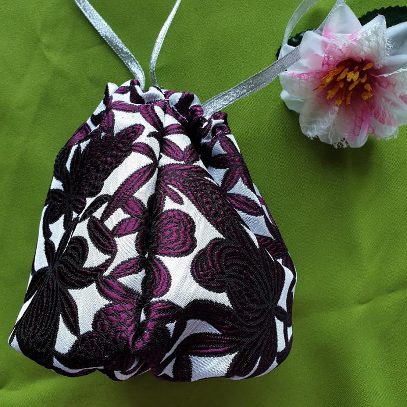 ESKÜVŐ MSZ05 - Menyasszonyi szütyő tatyó ezüst - bordó virágmintás