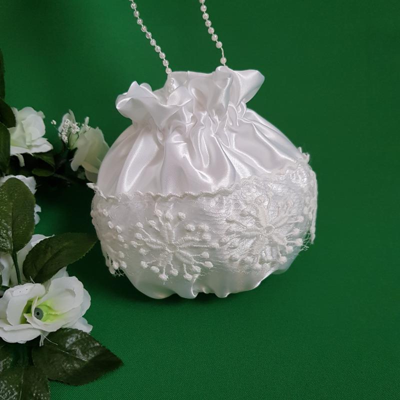 ESKÜVŐ MSZ14 - Hófehér Csipkés szatén menyasszonyi szütyő kistáska