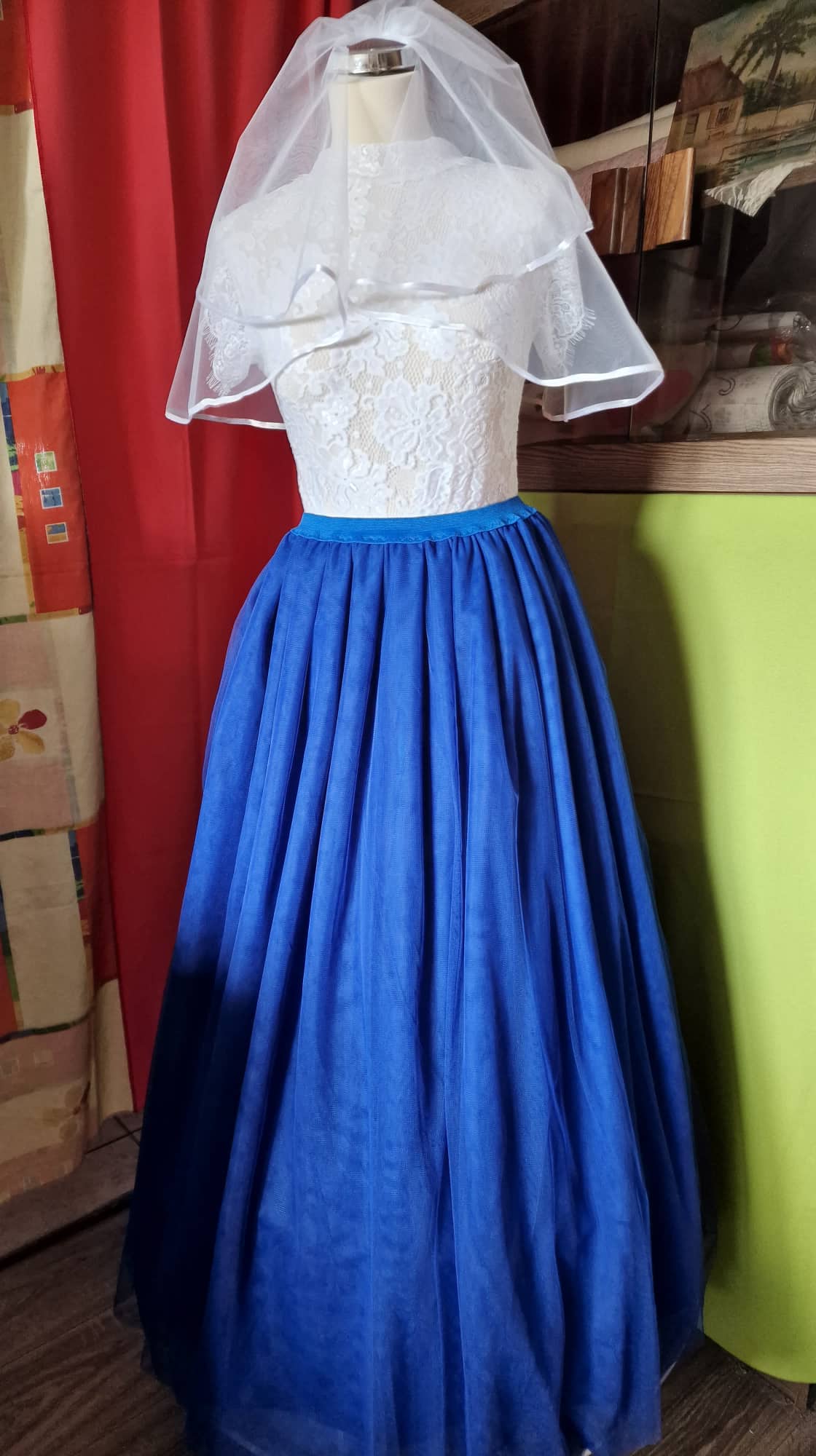 ESKÜVŐ ASZ36E – 5 rétegű királykék maxi tüll szoknya