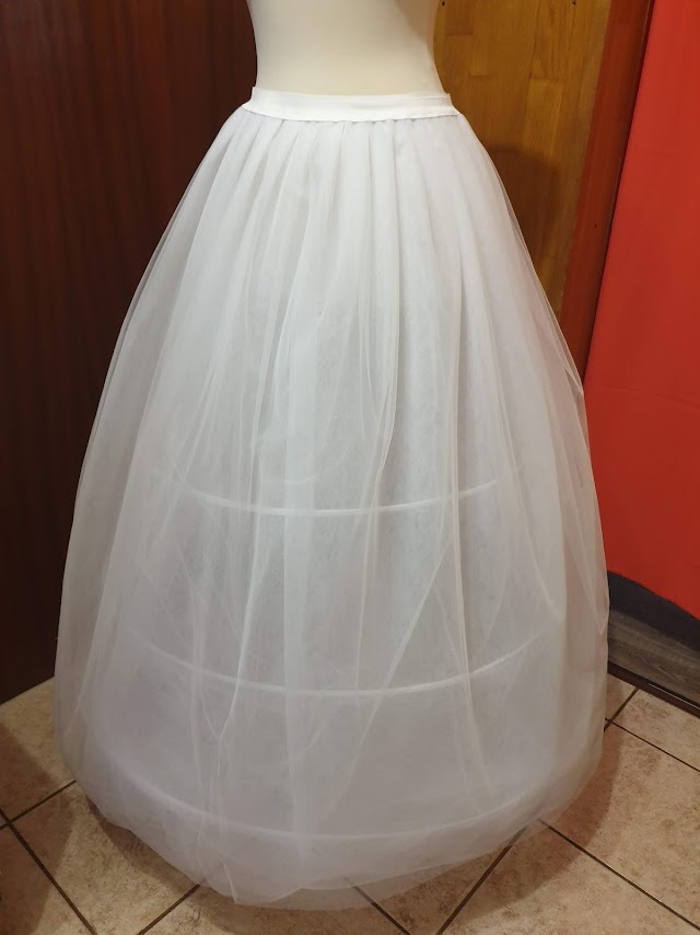ESKÜVŐ ASZ36A – 5 rétegű hosszú tüll szoknya - több színben