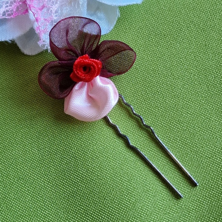 ESKÜVŐ HAD191 - Menyecske virágos hajtű hajdísz