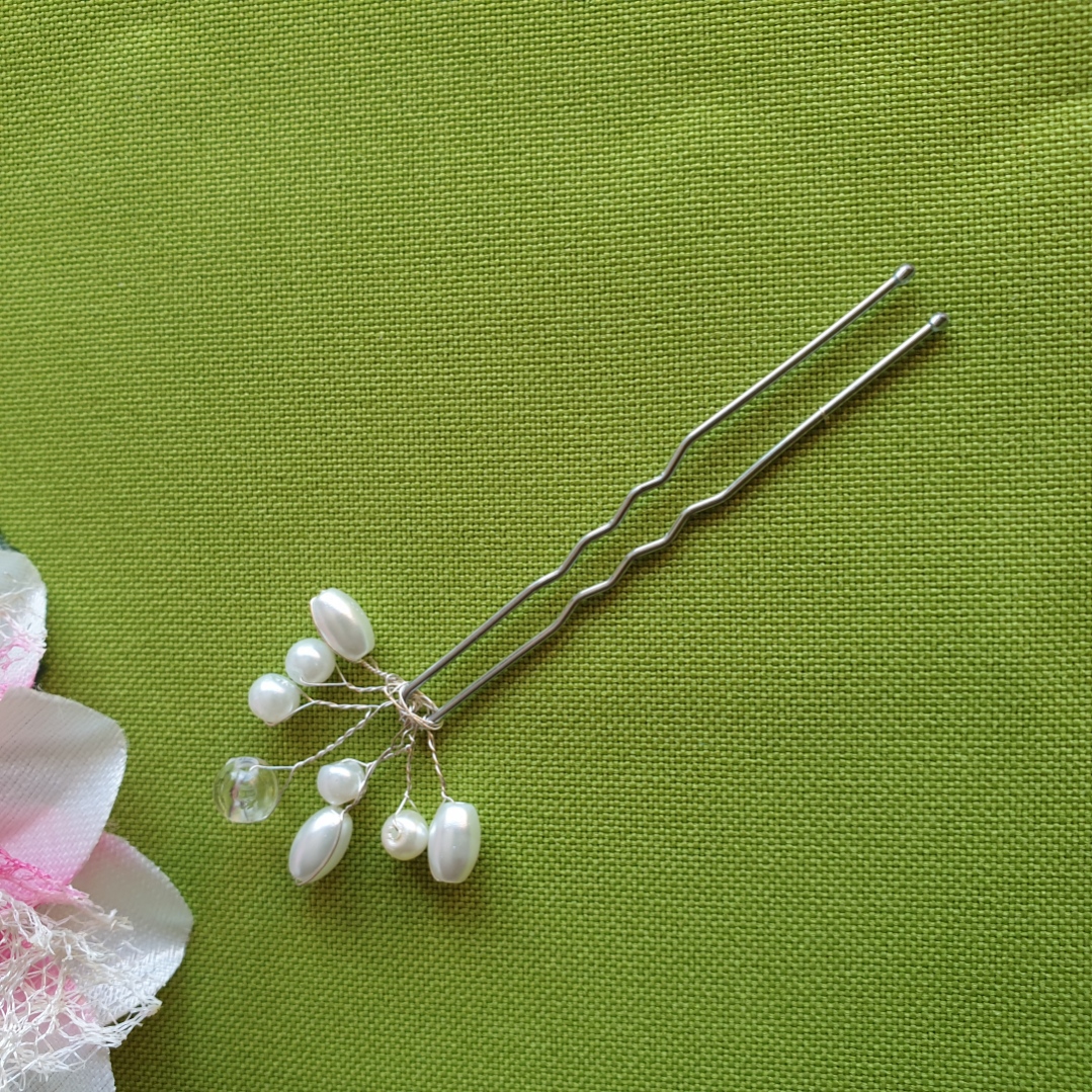 ESKÜVŐ HAD197 - Fehér és áttetsző gyöngyös hajtű - 8 ágú ezüst