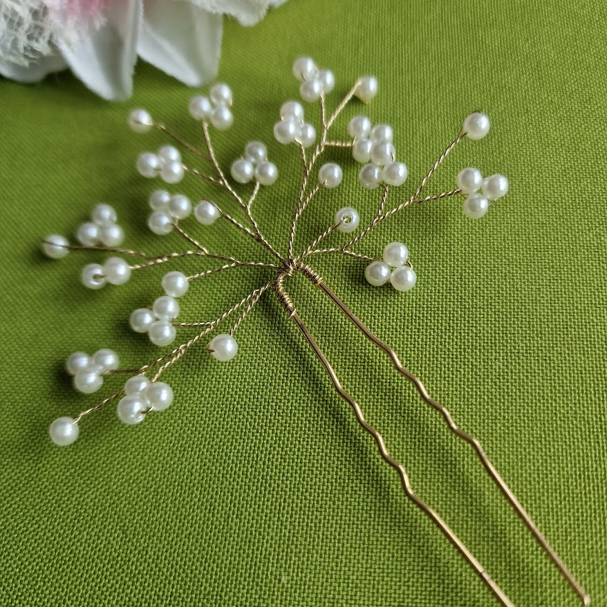 ESKÜVŐ HAD244 - Menyasszonyi fehér gyöngyös hajtű hajdísz