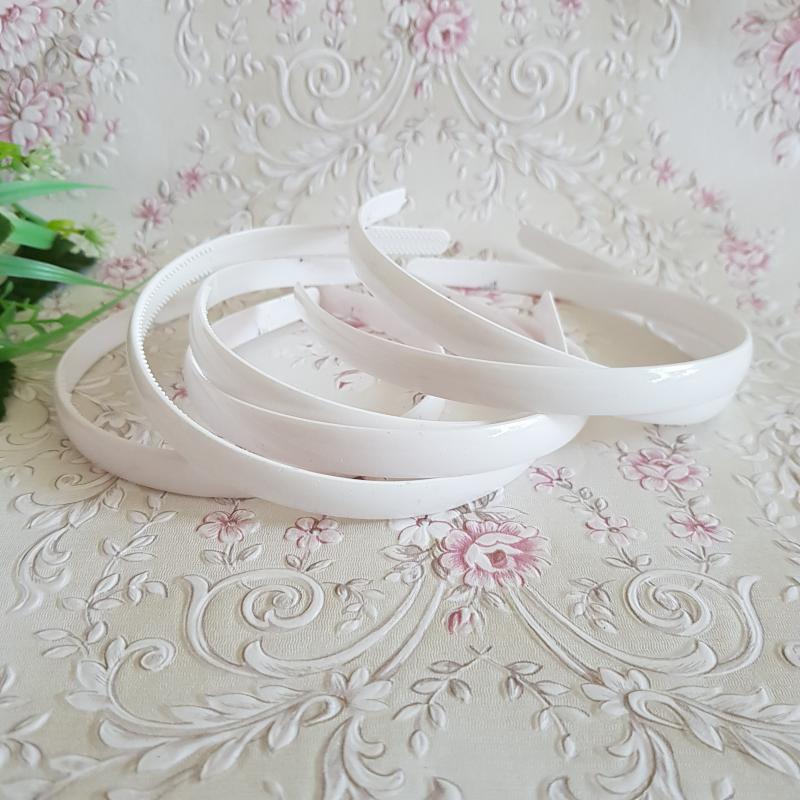 ESKÜVŐ HPT53 - 12mm-es hófehér műanyag hajpánt hajráf