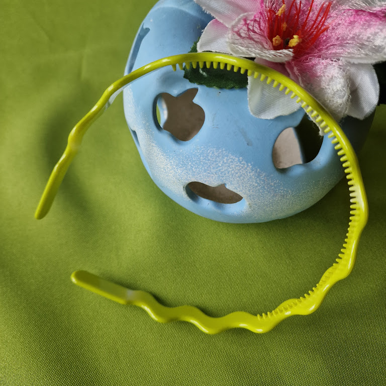 ESKÜVŐ HPT47 - 12mm-es zöld hullámos műanyag hajpánt hajráf