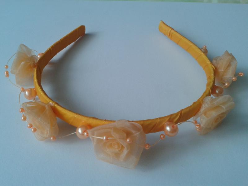 ESKÜVŐ HPT28 - Organza virágos napsárga hajpánt hajráf