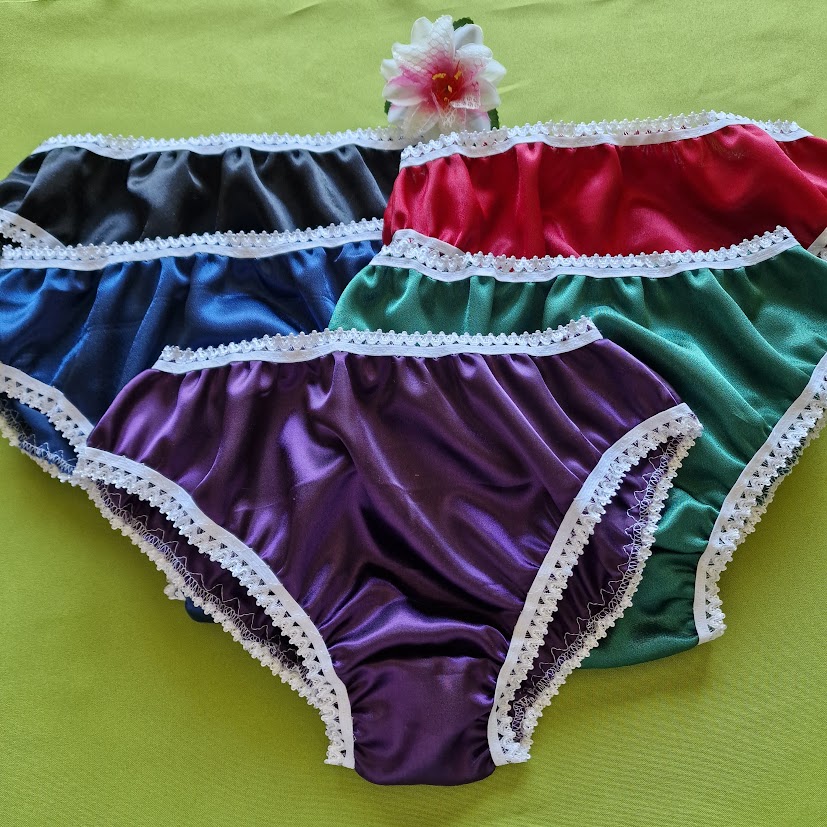 FEN78-5-2 - 5db Női fehérnemű - Hagyományos fazonú szatén bugyi - sötét