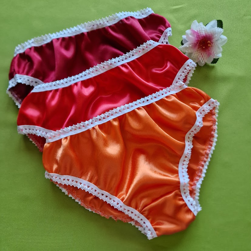 FEN78-3-2 - 3db Hagyományos fazonú szatén bugyi - tűz