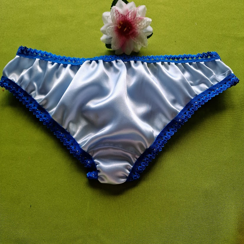 FEN067 - Brazil tanga szatén bugyi világoskék-kék