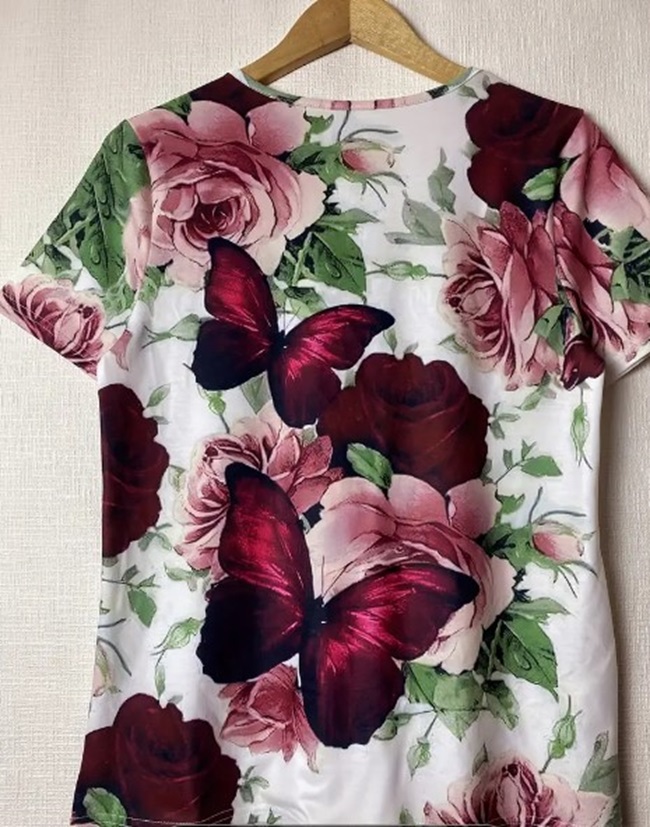 TNR09 - Nagyméretű Pillangó mintás rugalmas női póló XL-2XL  50-52