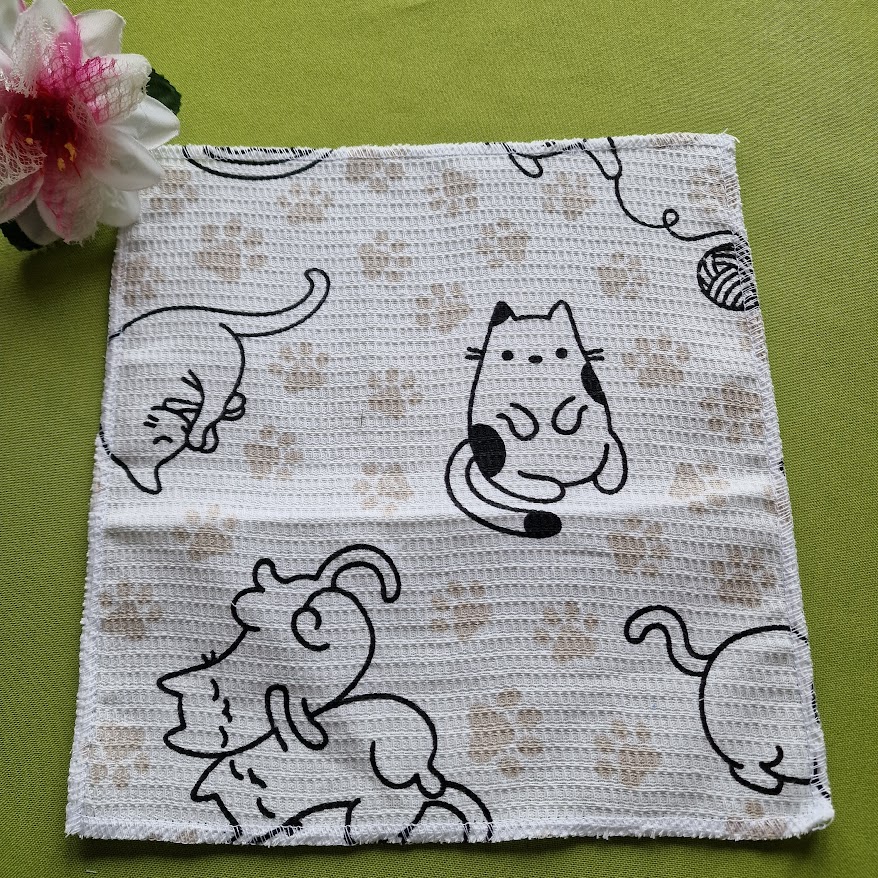OTT96 - Cica mintás pamut gyerek kéztörlő - 21x25cm